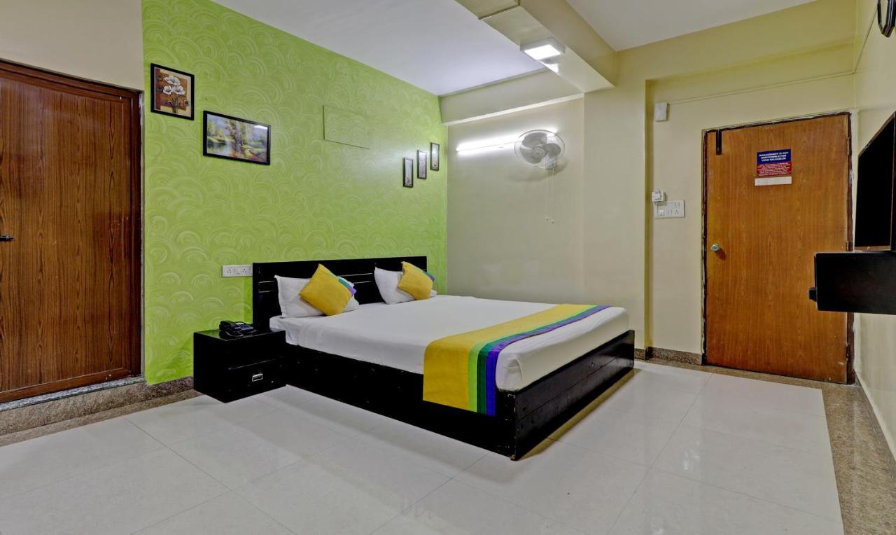 Itsy By Treebo - Palm Emirates Hotel Bangalore Ngoại thất bức ảnh