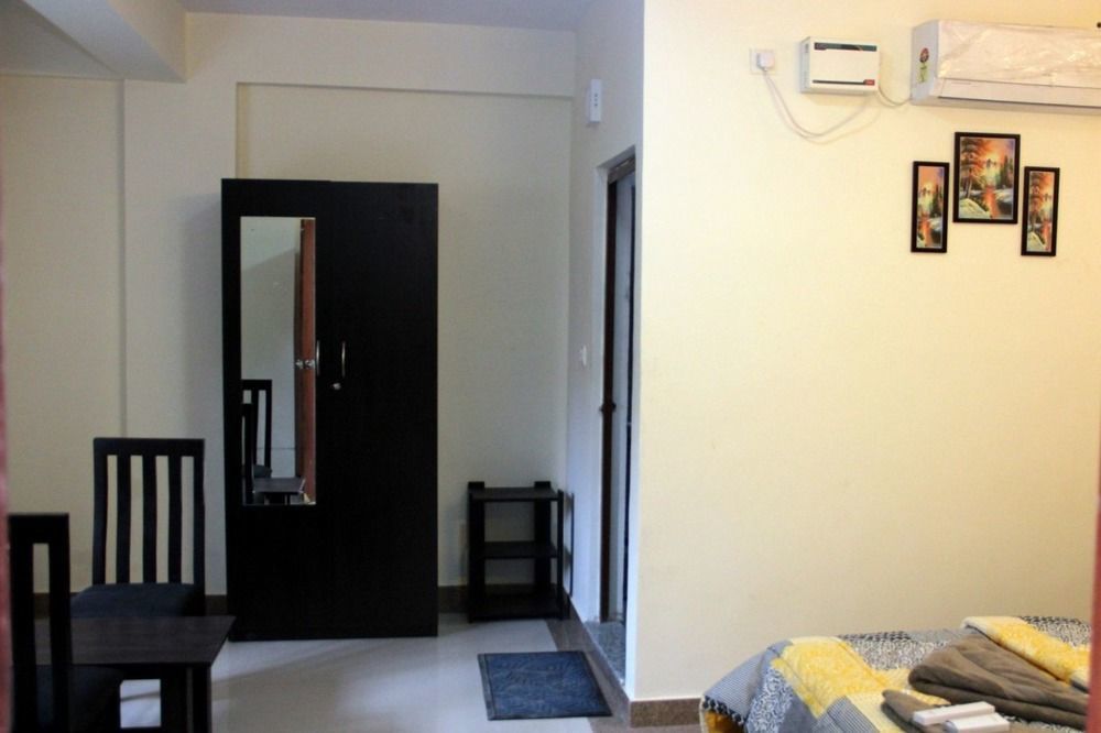Itsy By Treebo - Palm Emirates Hotel Bangalore Ngoại thất bức ảnh