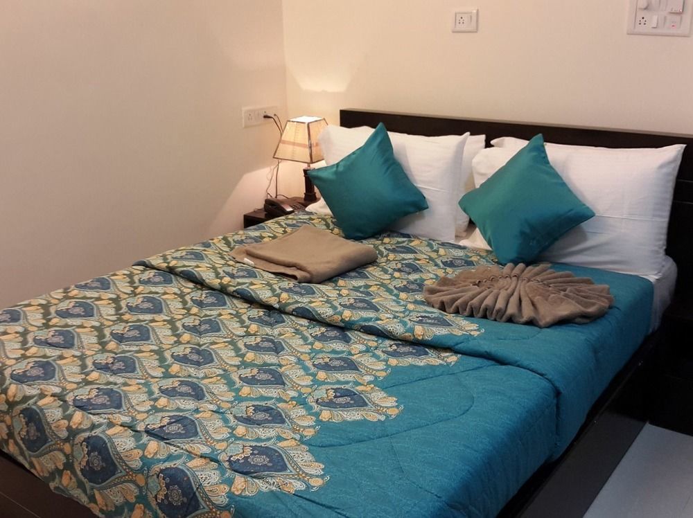 Itsy By Treebo - Palm Emirates Hotel Bangalore Ngoại thất bức ảnh
