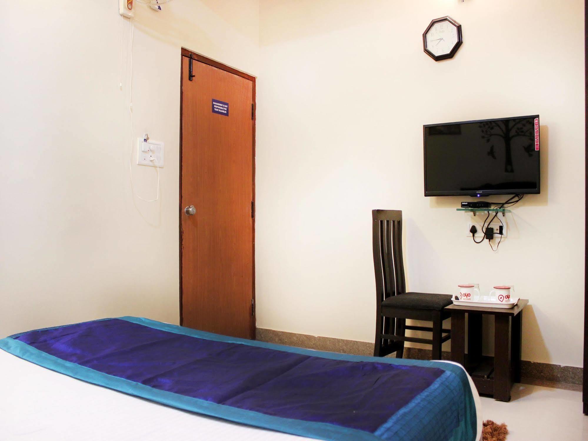 Itsy By Treebo - Palm Emirates Hotel Bangalore Ngoại thất bức ảnh